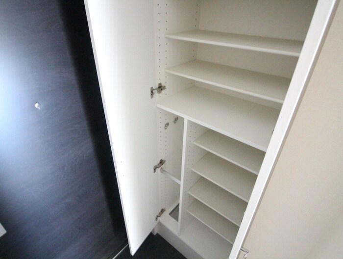 ﾌﾟﾚｻﾝｽﾌﾞﾙｰﾑ浅草の物件内観写真