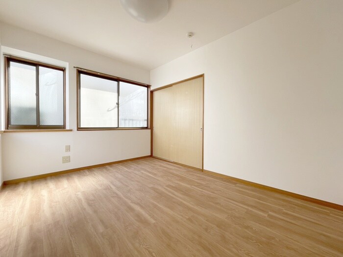 ハイツ  クレッセントの物件内観写真