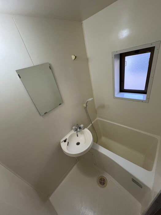 ハイツ  クレッセントの物件内観写真