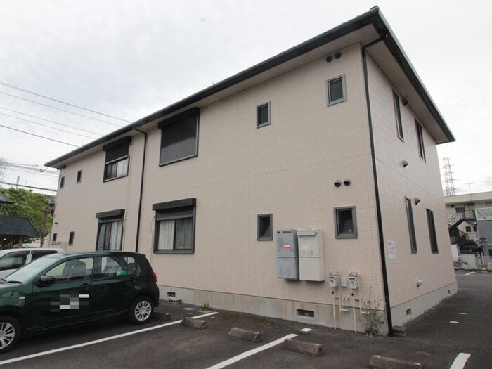 ボナ－ルＣの物件外観写真