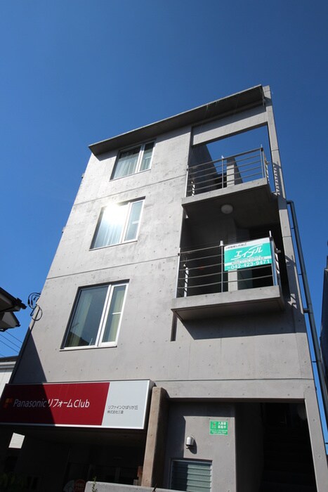 サンネストひばりの物件外観写真