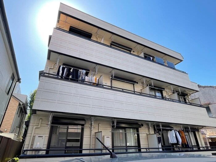 ベルトゥリ－ハイツの物件外観写真