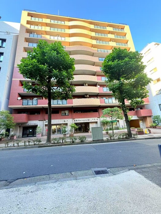 ｱｰﾙ･ｹｰﾌﾟﾗｻﾞﾍﾞｲｻｲﾄｳﾞｭｰ横濱(206)の物件外観写真