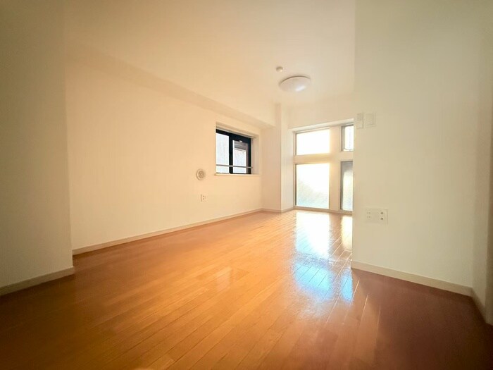 ｱｰﾙ･ｹｰﾌﾟﾗｻﾞﾍﾞｲｻｲﾄｳﾞｭｰ横濱(206)の物件内観写真