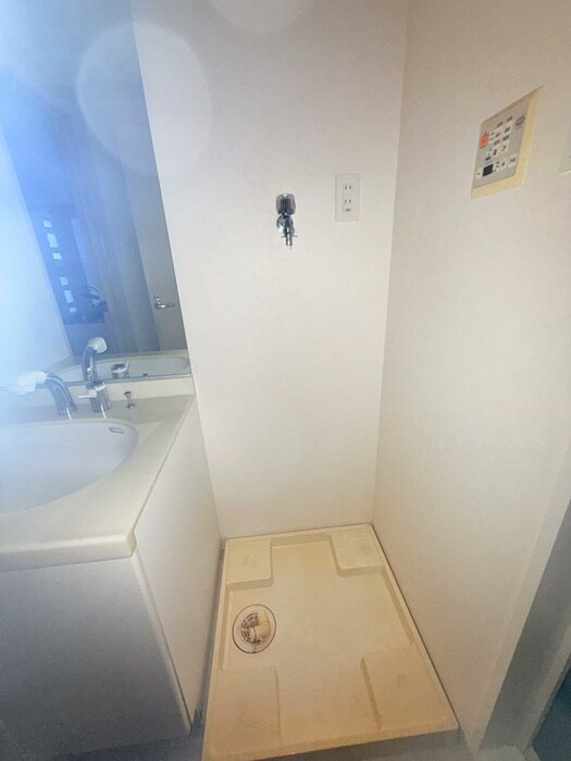 ｱｰﾙ･ｹｰﾌﾟﾗｻﾞﾍﾞｲｻｲﾄｳﾞｭｰ横濱(206)の物件内観写真