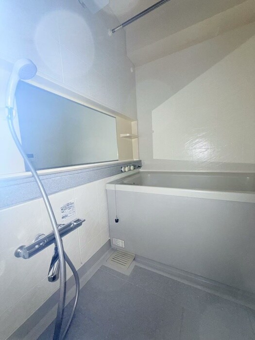 ｱｰﾙ･ｹｰﾌﾟﾗｻﾞﾍﾞｲｻｲﾄｳﾞｭｰ横濱(206)の物件内観写真