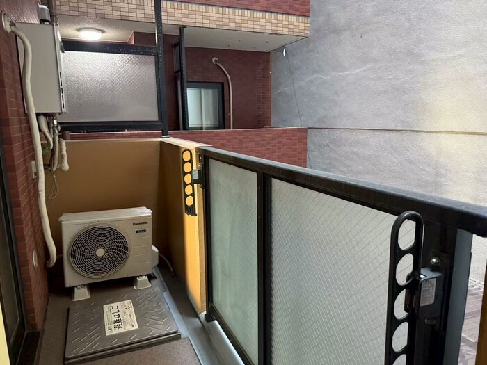 ｱｰﾙ･ｹｰﾌﾟﾗｻﾞﾍﾞｲｻｲﾄｳﾞｭｰ横濱(206)の物件内観写真