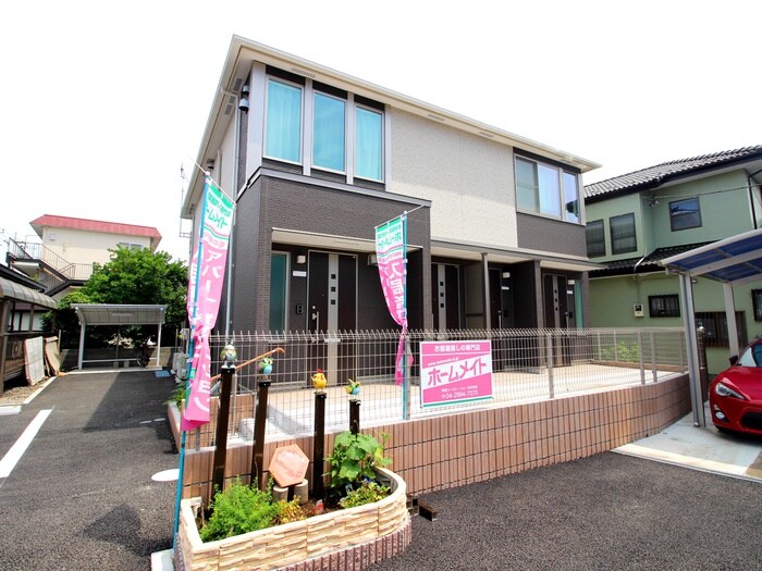 アドレコートの物件外観写真