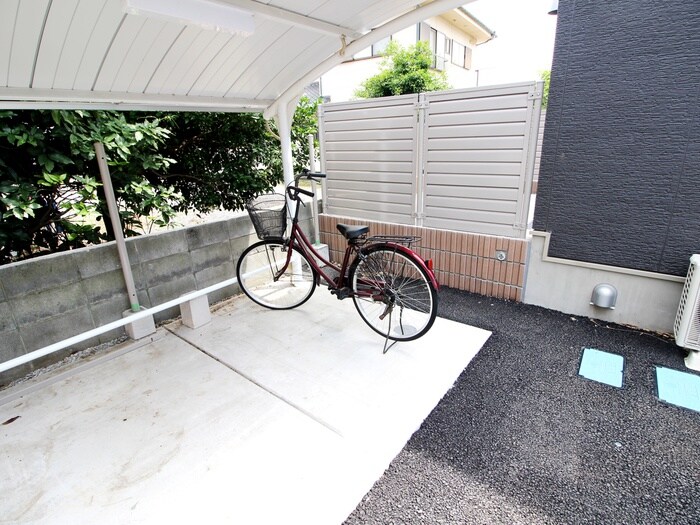 アドレコートの物件外観写真