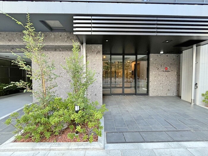 ドゥーエ菊川の物件外観写真