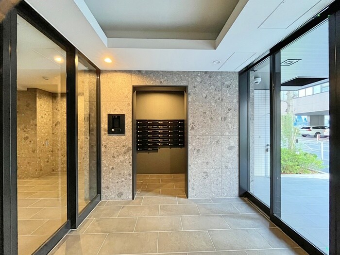 ドゥーエ菊川の物件外観写真