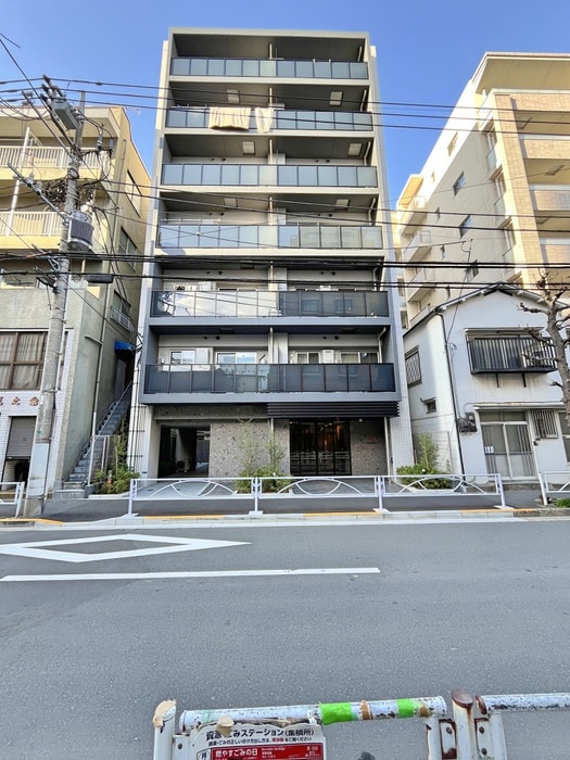 ドゥーエ菊川の物件外観写真