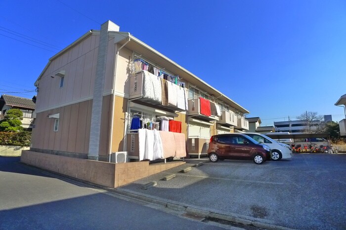 ファーストヴューラ八番館の物件外観写真