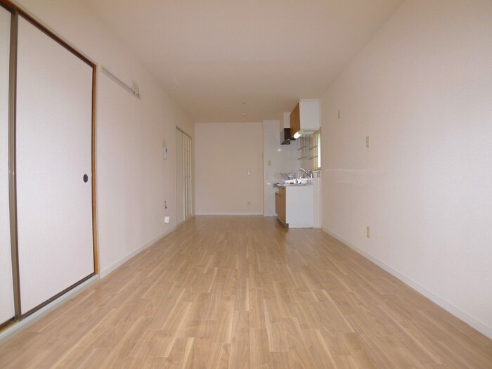 ファーストヴューラ八番館の物件内観写真