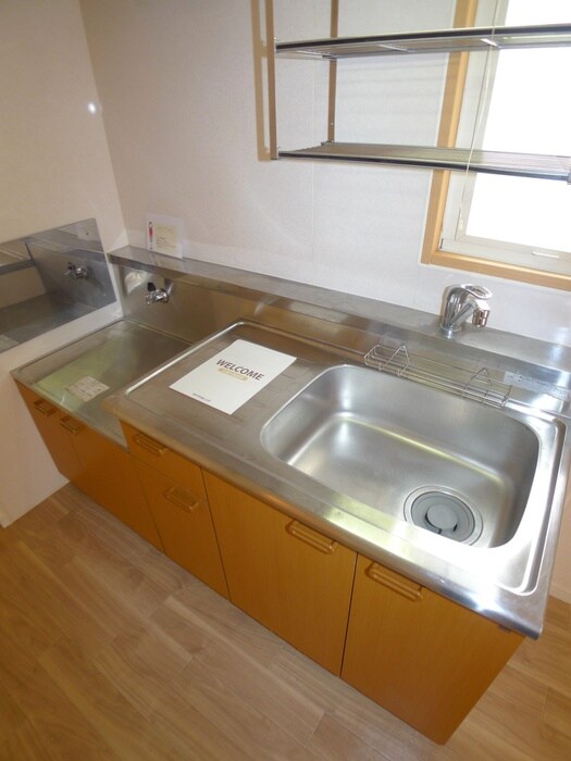 ファーストヴューラ八番館の物件内観写真