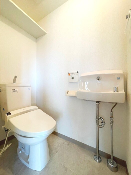 プレシャスイ－ストの物件内観写真