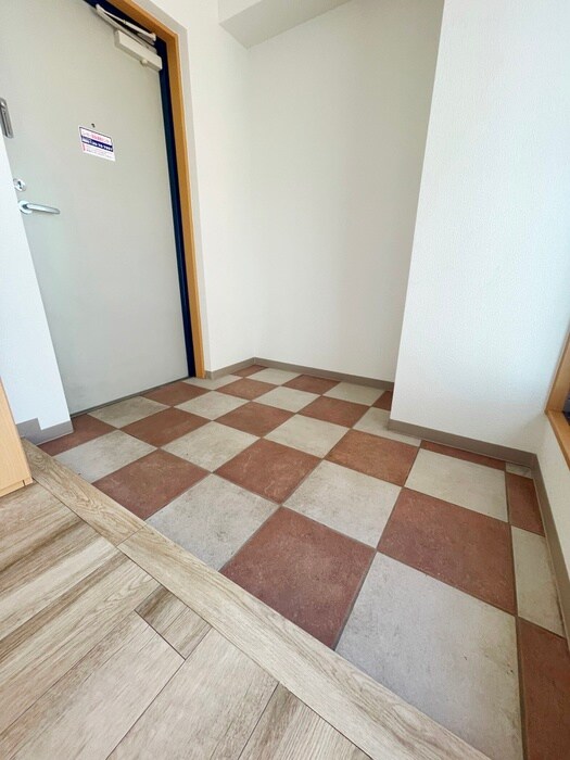 プレシャスイ－ストの物件内観写真