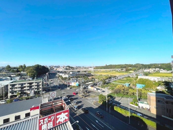 プレシャスイ－ストの物件内観写真