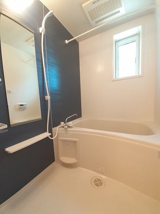 ラルジュＢの物件内観写真