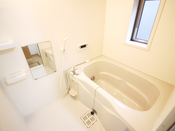 ウィンディアＡの物件内観写真