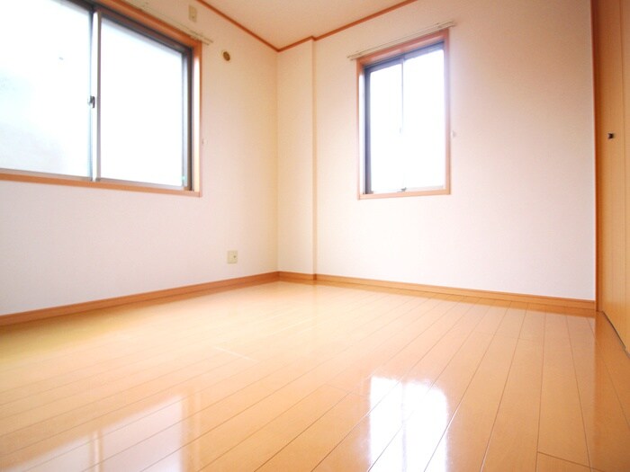 ウィンディアＡの物件内観写真