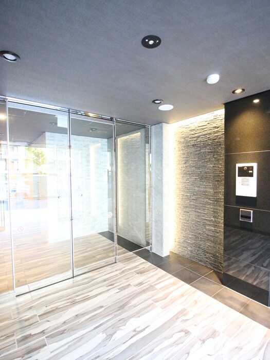 レオンコンフォート池田山の物件外観写真