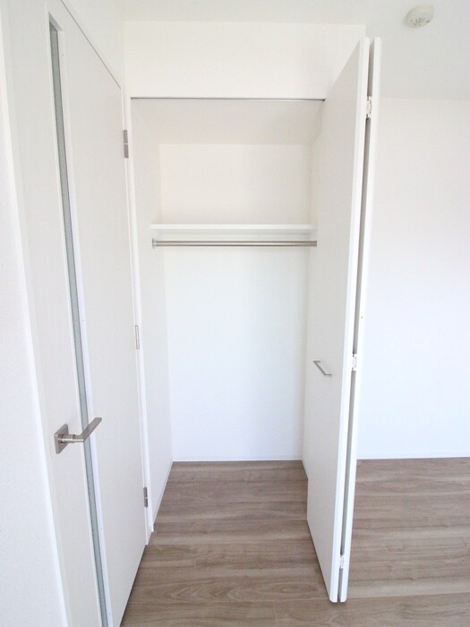 レオンコンフォート池田山の物件内観写真