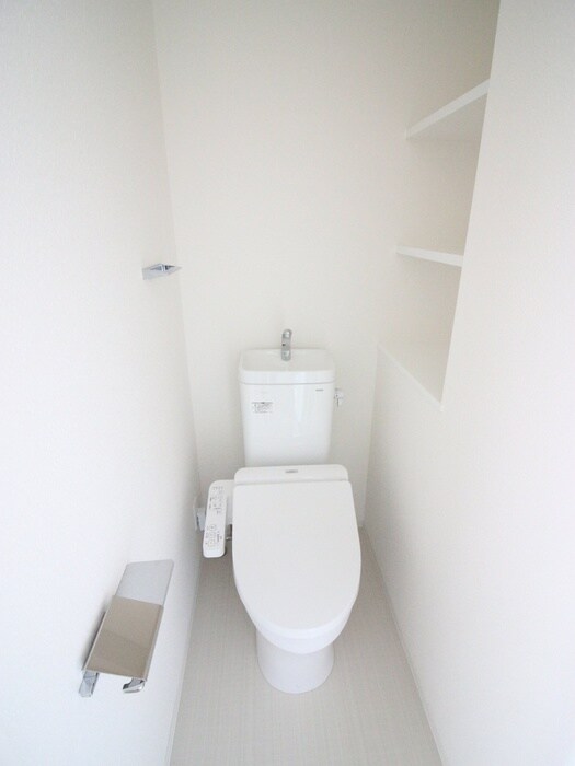 レオンコンフォート池田山の物件内観写真