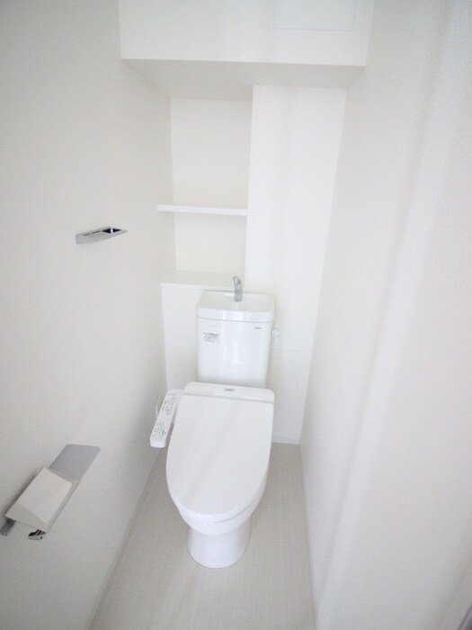 レオンコンフォート池田山の物件内観写真