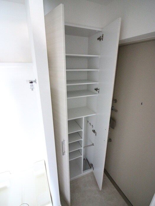 レオンコンフォート池田山の物件内観写真