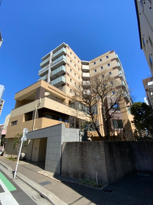 セルティスコートの物件外観写真