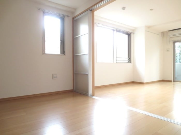 セルティスコートの物件内観写真