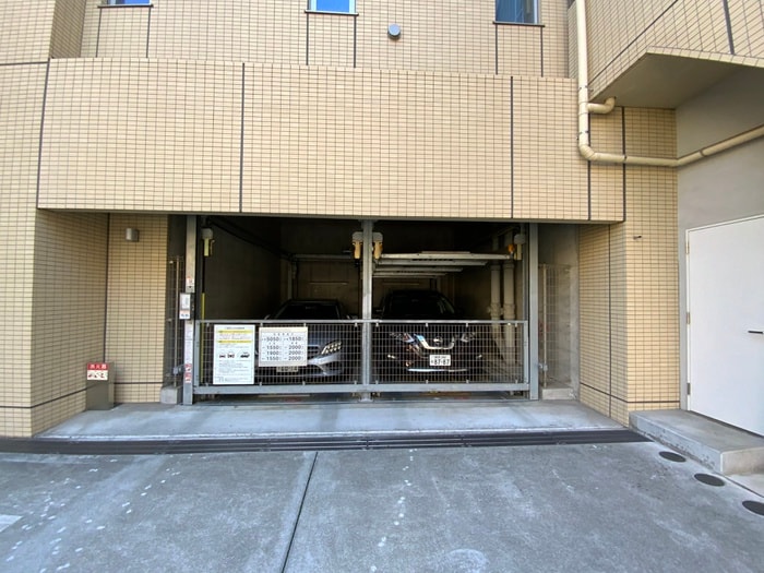 セルティスコートの物件外観写真