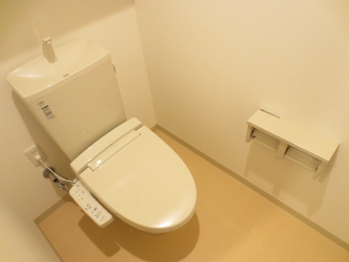 セルティスコートの物件内観写真