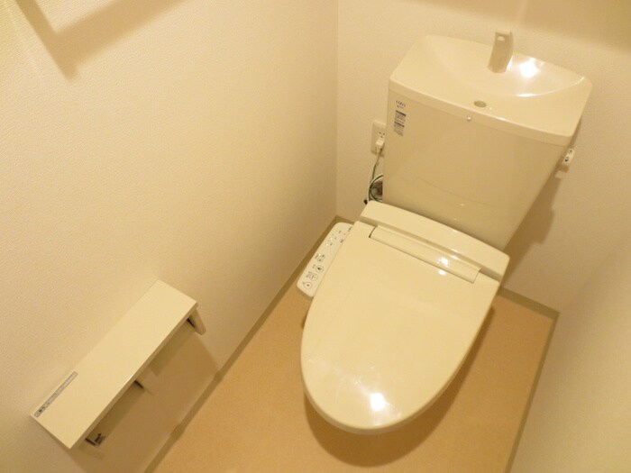 セルティスコートの物件内観写真