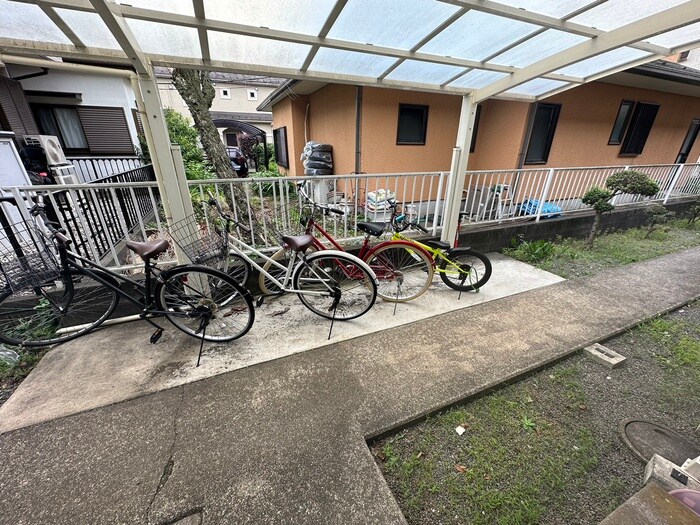 フレグランス東山の物件外観写真