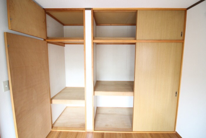 グリ－ンピアⅠの物件内観写真