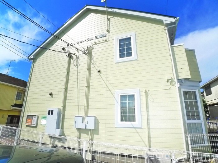 ドエルフォーラム五番館の物件外観写真