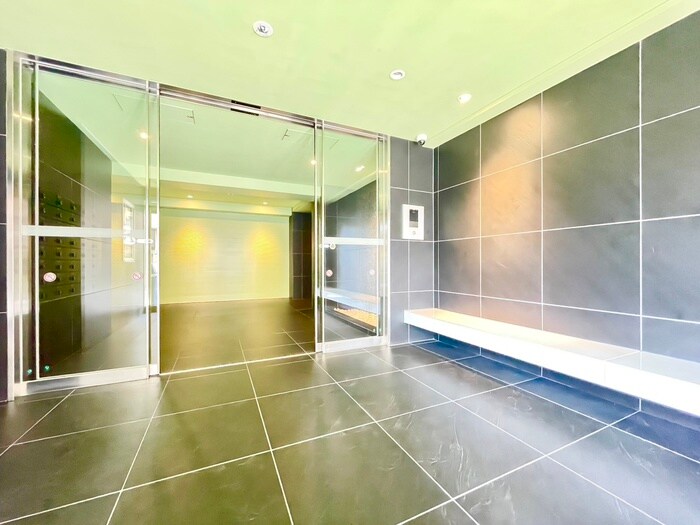 TLRレジデンス川崎大師の物件外観写真