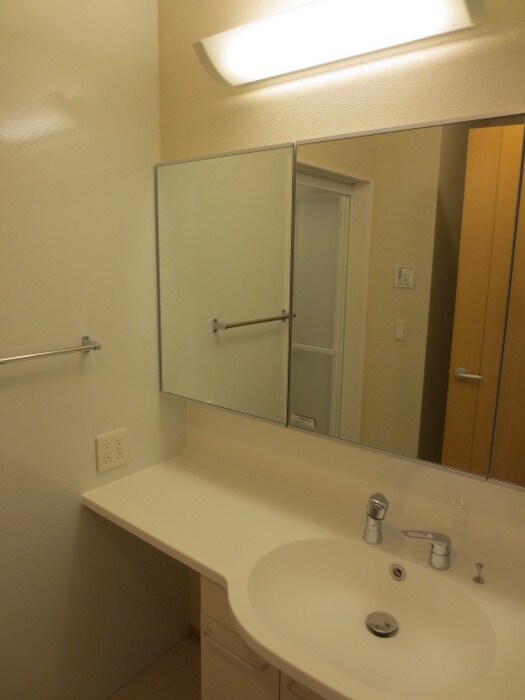 レユシール　イコウの物件内観写真