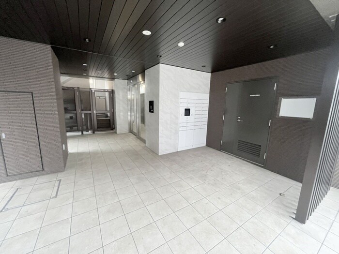 La Douceur中落合の物件外観写真