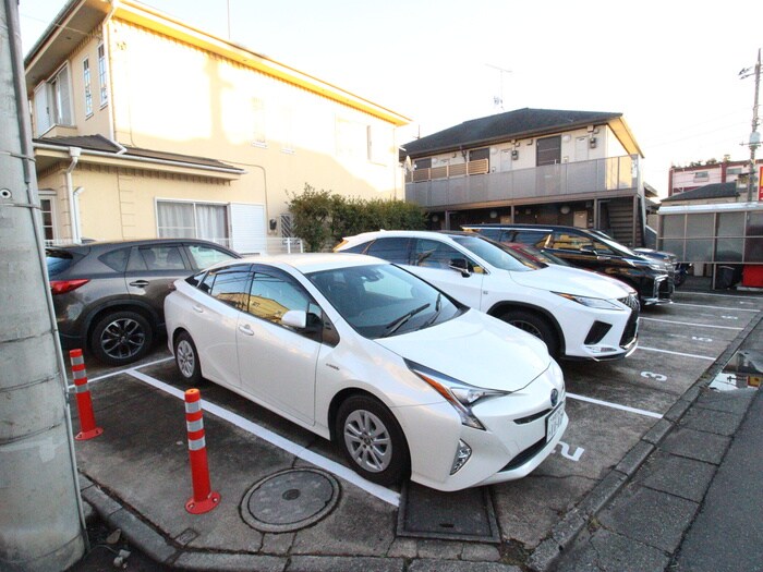 パーシモンコートの物件外観写真