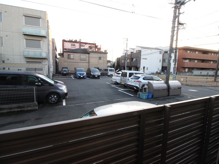 パーシモンコートの物件内観写真