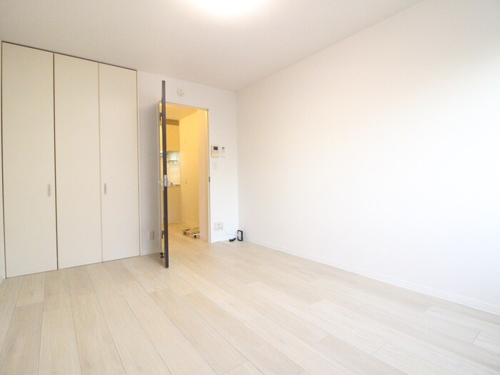 パーシモンコートの物件内観写真