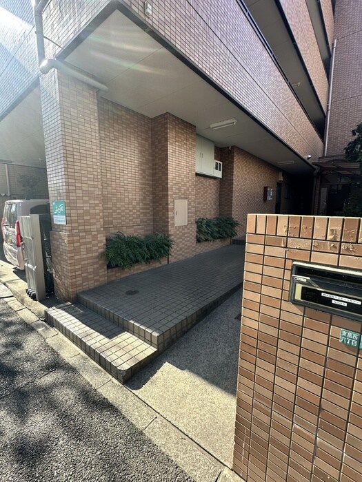 レジデンス東葛西の物件外観写真