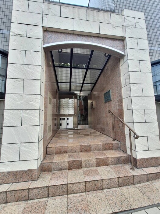 コパ－ズアプト港南ⅥパートⅡの物件外観写真