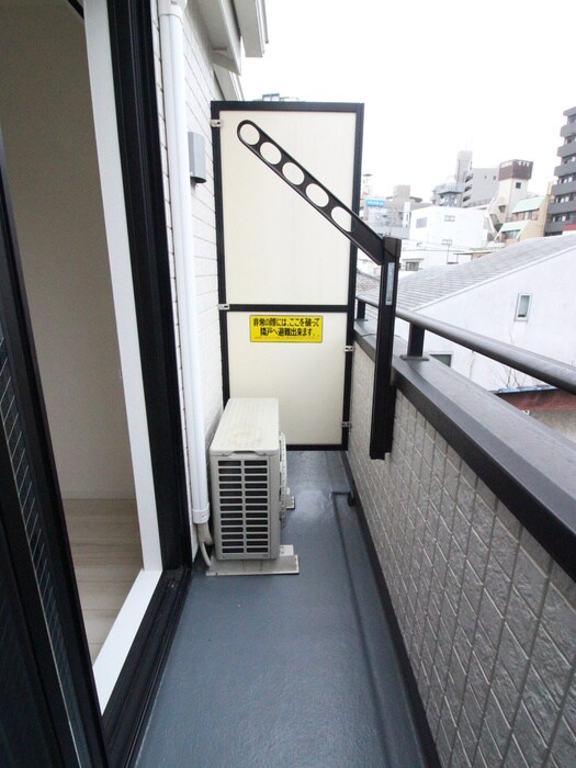 ホワイトレジデンスの物件内観写真