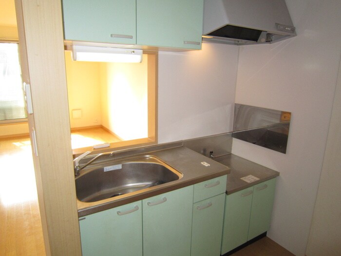 ブリ－ズ東海神Ａの物件内観写真