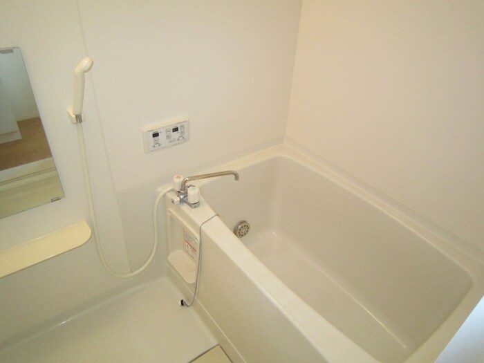 ブリ－ズ東海神Ａの物件内観写真