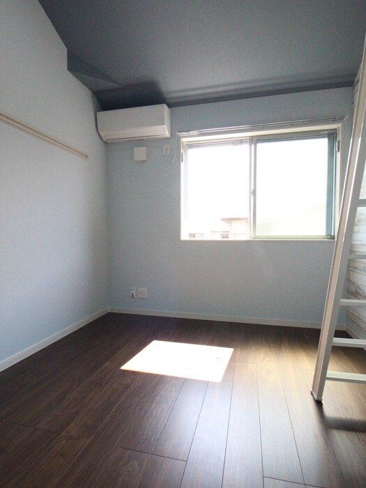 木洩れ日と珈琲の「sentiero」の物件内観写真